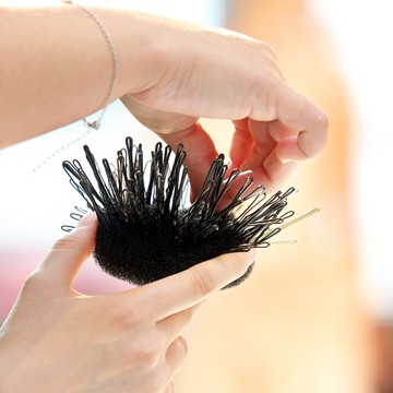 Jak prawidłowo używać wsuwek do włosów?
