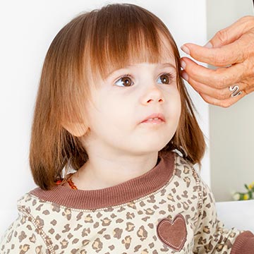 Jakie mogą być przyczyny wypadania włosów u dzieci?